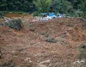 Ινδονησία: Επτά νεκροί και δεκάδες αγνοούμενοι μετά από κατολίσθηση