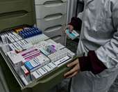 Γιατί στοκάρουμε αντιβιοτικά στο σπίτι - Πρωταθλήτρια η Ελλάδα στην κατανάλωση αντιβιοτικών και στους θανάτους από μικροβιακή αντοχή