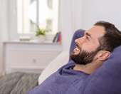 Βουλγαρία: "Ακούστε Τη Φωνή" μου καλούν διασημότητες τους επισκέπτες μιας έκθεσης με θέμα τη συναισθηματική υγεία των ανδρών