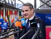 Νέα μηνύματα Μητσοτάκη στους αγρότες από τις Βρυξέλλες: "Ναι στο διάλογο, όχι στην ταλαιπωρία της κοινωνίας"