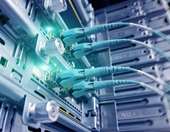 Οπτικές ίνες: Σημαντική βελτίωση για την Ελλάδα, παραμένει όμως μεταξύ των ουραγών του ΟΟΣΑ