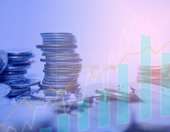 HSBC, ING: Η Ελλάδα θα συνεχίσει να είναι ο outperformer στην Ευρωζώνη - Το 2027 το ελληνικό ΑΕΠ θα επιστρέψει στα προ μνημονίων επίπεδα