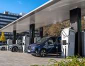 Ταχεία φόρτιση 800V: Ελλιπές δίκτυο ακόμη και στη Γερμανία