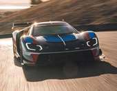 Είναι γεγονός: Η Ford ετοιμάζει νέο supercar και θα το αποκαλύψει σύντομα