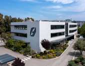 Theon International: Προχωρά σε ΑΜΚ μέσω προσφοράς δικαιωμάτων ύψους περίπου €150 εκατ.