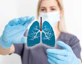 Πρόεδρος Ένωσης Πνευμονολόγων Ελλάδας, Στ. Τσικρικά: Η συνδρομή της ΑΙ στη διακοπή του καπνίσματος- Ανησυχεί η ηλικία έναρξης χρήσης καπνού