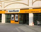 Ελέω πίεσης Μπάιντεν οι τράπεζες της Τουρκίας κόβουν τη συνεργασία με τις ρωσικές