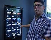 Πού μπορείς να αγοράσεις μια Ferrari όπως ένα μπουκάλι νερό (video)