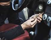 Βίντεο: Πώς έκλεβαν πολυτελή αυτοκίνητα από πάρκινγκ της Αθήνας