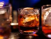 Θεσσαλονίκη: Υπό την επήρεια αλκοόλ δύο δεκατετράχρονες στην Καλαμαριά - Στο νοσοκομείο η μία