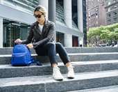 Ο απόλυτος οδηγός για να επιλέξετε το τέλειο σακίδιο πλάτης για το αστικό σας στυλ