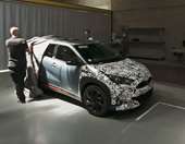 Πώς εξελίσσει η Toyota το πρώτο πλήρως υβριδικό Aygo X (video)