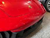 Μια απλή γρατζουνιά σε Porsche 911 κοστίζει πολύ περισσότερο απ' ότι νομίζεις