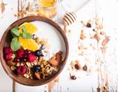 4 λόγοι για να τρώμε κάθε μέρα γιαούρτι!