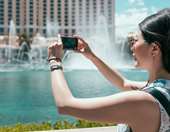 Ποιος θα πληρώσει τον λογαριασμό του υπερτουρισμού