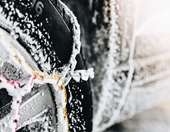 Θεσσαλονίκη: Σε ποιες περιοχές της Κ. Μακεδονίας πρέπει να είναι εφοδιασμένοι οι οδηγοί με αντιολισθητικές αλυσίδες