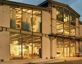 Μπλε Κέδρος: Ενισχύει το χαρτοφυλάκιό της με δύο διατηρητέα ακίνητα σε Πειραιά και Αθήνα