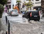 80 κλήσεις στην Πυροσβεστική κατά την καταιγίδα που έπληξε τη Θεσσαλονίκη