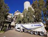 Fitch: Aναβαθμίζει την προοπτική του Ομίλου TITAN σε θετική