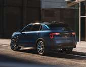 Πρώτη επαφή στην Ελλάδα με το Lynk &amp; Co 01-η τιμή του plug in υβριδικού SUV