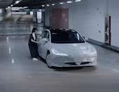 Κινεζικό πρωτότυπο έχει τρελάνει το ίντερνετ με το αυτόνομο παρκάρισμά του