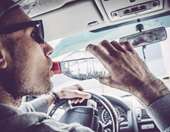 Γιατί ο αφυδατωμένος οδηγός κάνει ίδια λάθη με τον μεθυσμένο οδηγό και τον χρήστη ναρκωτικών