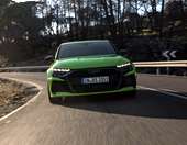 Audi RS3: Ανανεώθηκε για να γίνει ένα πανίσχυρο hatchback
