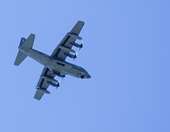 WSJ: Οι ΗΠΑ μετακινούν στρατεύματα και επιπλέον αεροσκάφη ειδικών επιχειρήσεων στην Καραϊβική