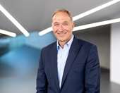 CEO μεγάλης φίρμας θεωρεί "λάθος" τη διακοπή της εξέλιξης των θερμικών κινητήρων