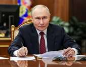 Ο Πούτιν καταργεί το πόθεν έσχες για τους Ρώσους δημόσιους λειτουργούς