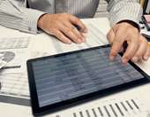 ΑΑΔΕ: Νέα σημαντική μείωση του κενού ΦΠΑ στην Ελλάδα - Υποχώρησε 61% σε έξι χρόνια