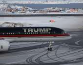 Μετά τη Βενεζουέλα, η Γροιλανδία εκπέμπει SOS