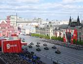 Ειδικός απεσταλμένος ΕΕ: Η πολεμική οικονομία της Ρωσίας ενδέχεται να πλησιάζει σε "μη βιώσιμο" σημείο