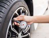 Αλλαγές σε μεγάλη φίρμα ελαστικών που θα φτιάχνει οθόνες και καθίσματα