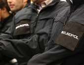 Europol: Επιχείρηση πρωτοφανούς έκτασης για τη διάλυση δικτύου συνθετικών ναρκωτικών