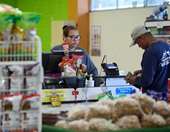 ΗΠΑ: Απροσδόκητη και έντονη υποχώρηση του πληθωρισμού στο 2,7% τον Νοέμβριο