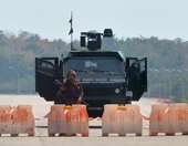 Μιανμάρ: Ο ηγέτης της στρατιωτικής χούντας δίνει μαθήματα "δημοκρατίας" ενώ η αντιπολίτευση καταγγέλει εκλογές παρωδία