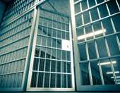 Έφοδος της ΕΛΑΣ στις φυλακές Μαλανδρίνου – Εντοπίσθηκαν μαχαίρια, ναρκωτικά και κινητά τηλέφωνα