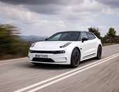 Αυτό είναι το νέο Zeekr 001 με 0-100 στα 3,8''-ποσό κοστίζει στην Ελλάδα