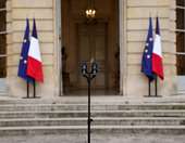 Η Γαλλία  δεν θα έχει Προϋπολογισμό πριν τον Μάρτιο αν πέσει η κυβέρνηση