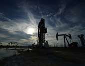 Βουτιά άνω του 2% για το πετρέλαιο