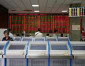 Πιέσεις στην Ασία, με το βλέμμα σε αποτιμήσεις AI, μάκρο ΗΠΑ και Bank of Japan