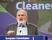 Πρώην επίτροπος Τίμερμανς: Η Πράσινη Συμφωνία παραμένει μονόδρομος – Η Ελλάδα να γίνει ενεργειακός κόμβος