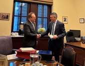 Συνάντηση Χρ. Δήμα με υπουργό Μεταφορών Καναδά: Αεροπορική σύνδεση, logistics, εφοδιαστική αλυσίδα στο επίκεντρο