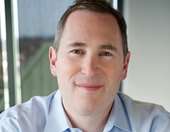 Andy Jassy (CEO της Amazon): Οι δασμοί αρχίζουν να αυξάνουν τις τιμές των προϊόντων