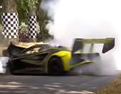 Το πρώτο ατύχημα στο Goodwood κόστισε 2,5 εκατομμύρια ευρώ (video)