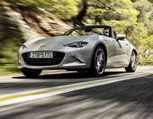 Έρευνα: Οι ιδιοκτήτες Mazda MX-5 δεν αντέχουν το μπες-βγες