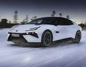Lotus Emeya: Τελικό στάδιο δοκιμών στους -41 Κελσίου για το hyper GT των 905 ίππων