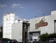 Η Καραμολέγκος αναβιώνει το brand Κατσέλης