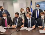Τη συμφωνία πώλησης της ΔΕΠΑ Υποδομών υπέγραψαν ΤΑΙΠΕΔ, ΕΛΠΕ και Italgas
